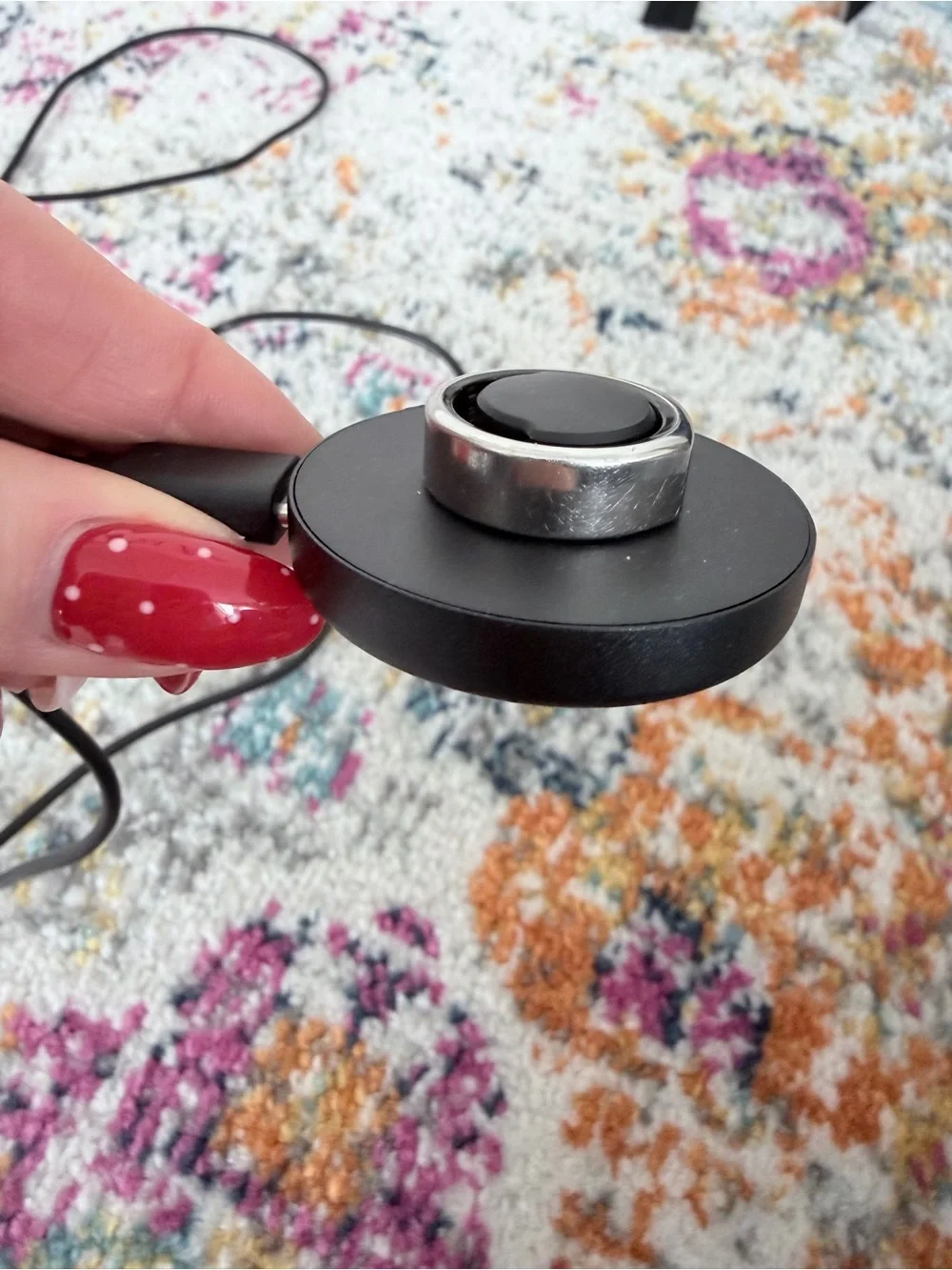 Oura ring gen 2 with charger good condition size 8
